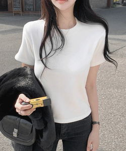 簡約寬肩短袖T恤