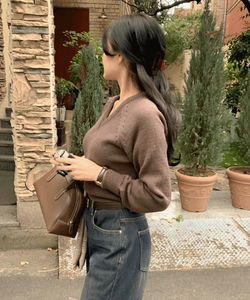 Muact V- V-Neck semi-crop long-sleeved knitwear P000BOAQ