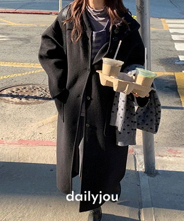 時尚寬鬆落肩大衣外套