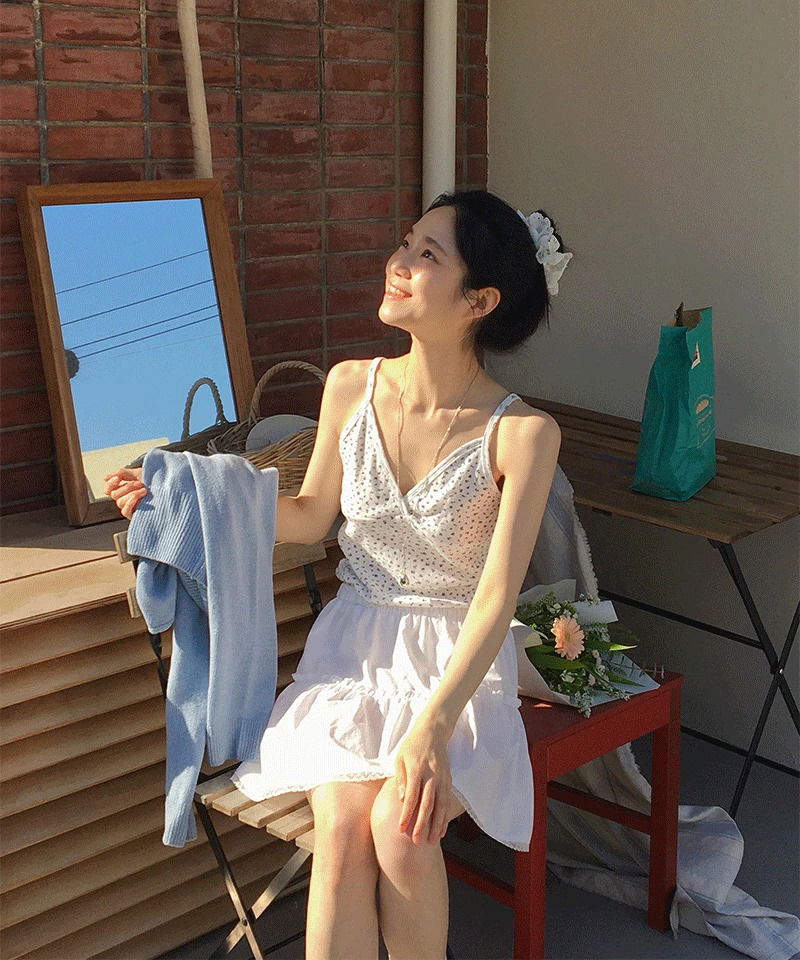 MRE FLOWER NASI (V-NECK, LAYERED, SPRING)