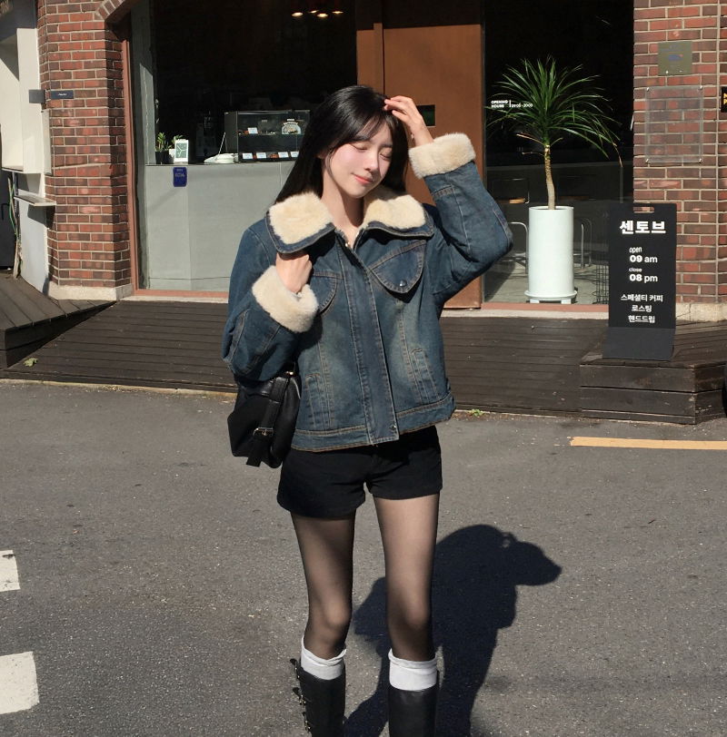 재킷 모델 착용 이미지-S1L7