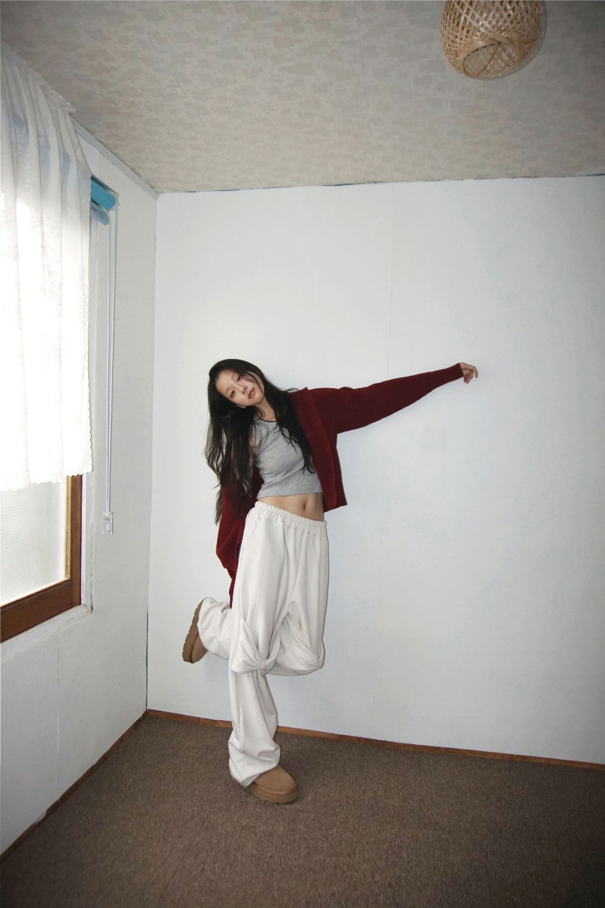 장갑 모델 착용 이미지-S2L7