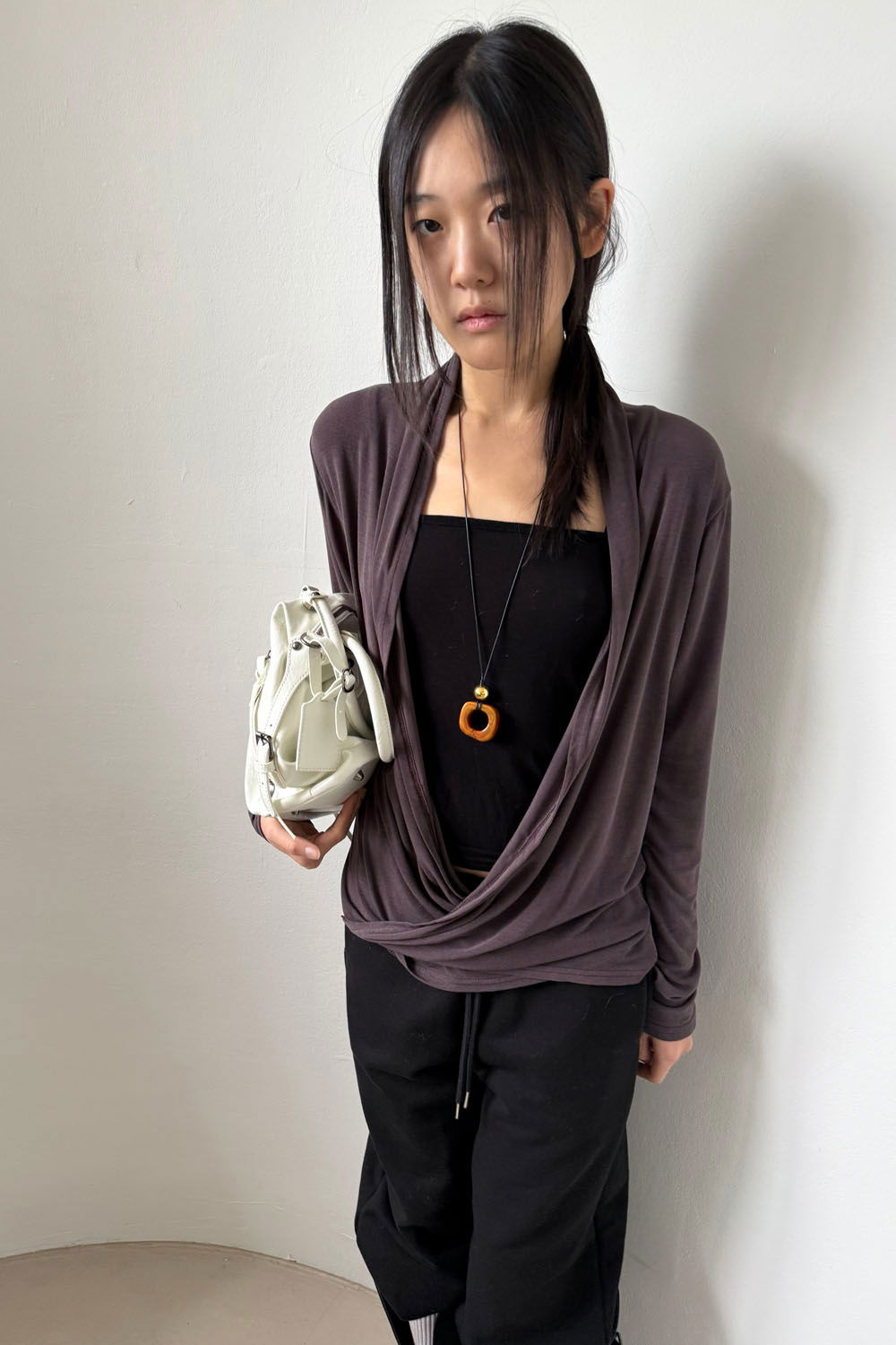 바지 모델 착용 이미지-S1L22