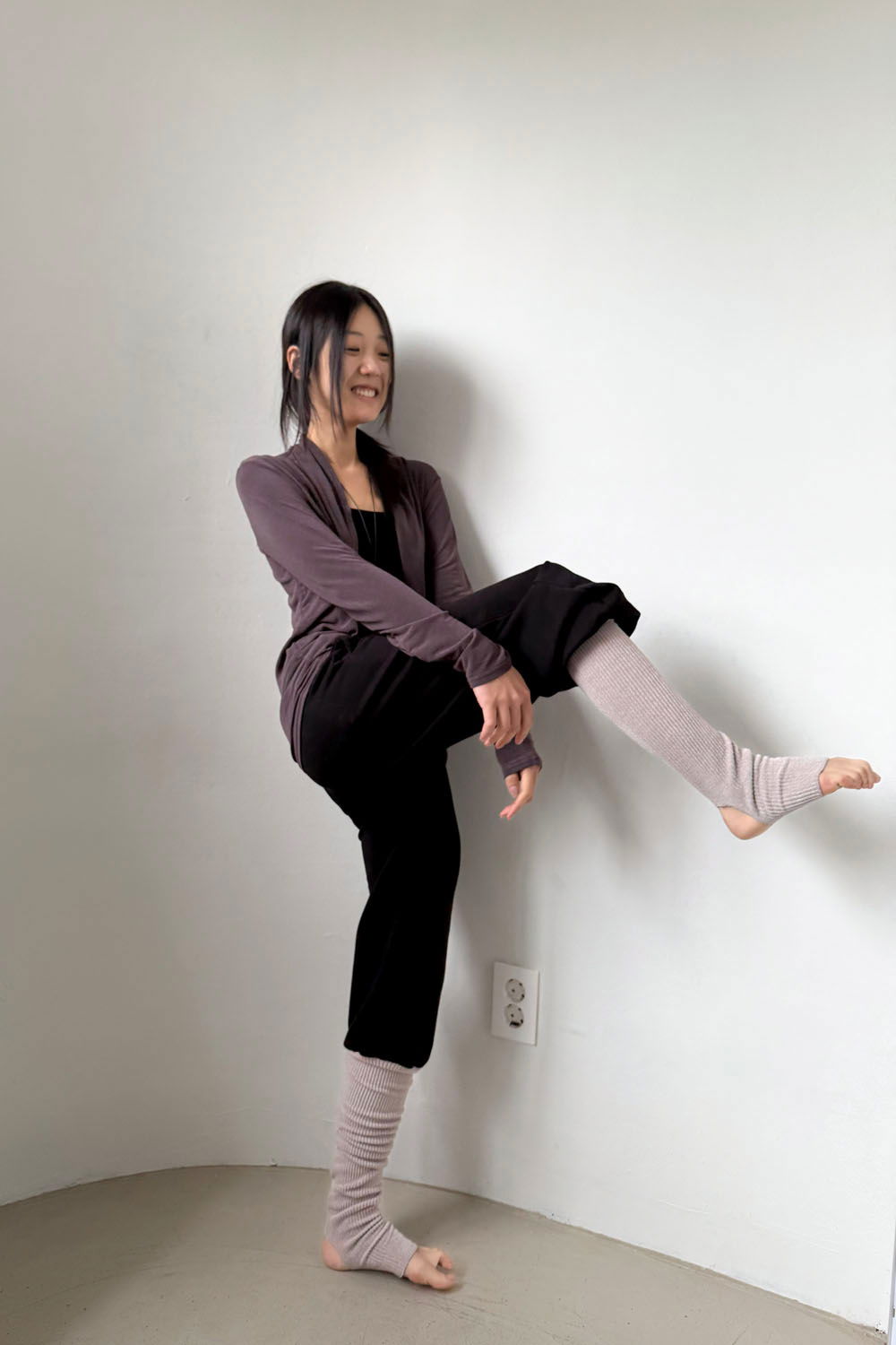 바지 모델 착용 이미지-S1L12