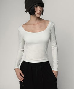 뮤트엔 캡내장 베이직 유넥 긴팔 티셔츠 Padded Basic U-Neck Long Sleeve T-Shirt