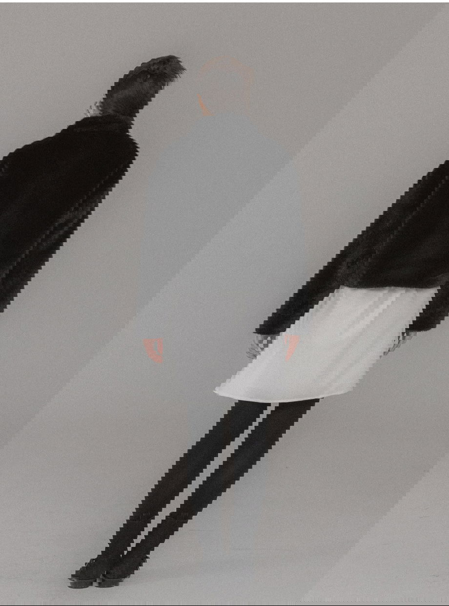 리리앤코 에포린즈 히든버튼 하이넥 퍼 자켓