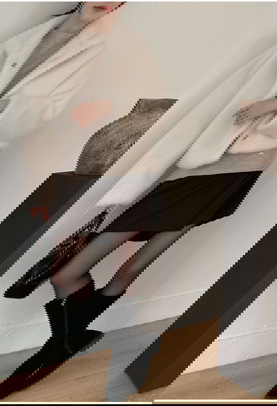 리리앤코 에포린즈 히든버튼 하이넥 퍼 자켓