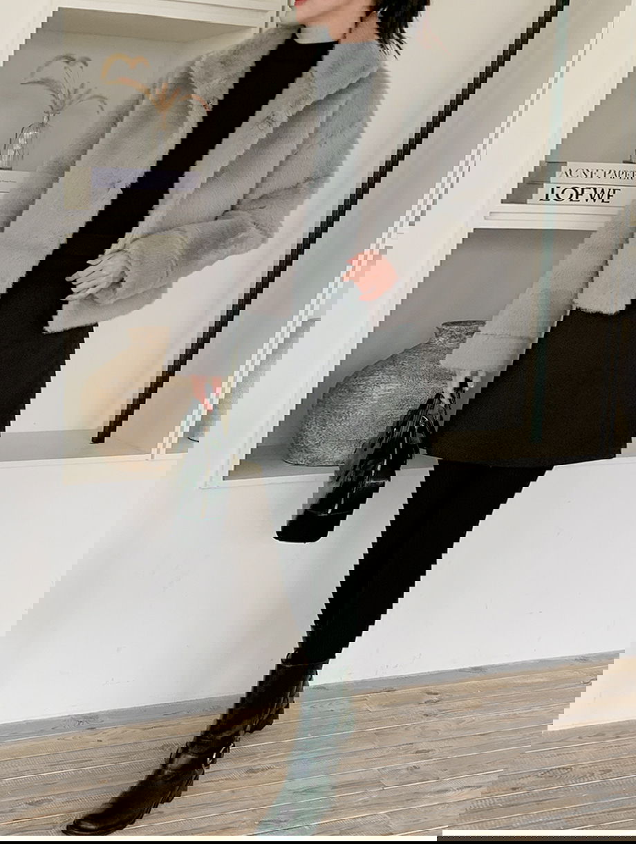 리리앤코 에포린즈 히든버튼 하이넥 퍼 자켓