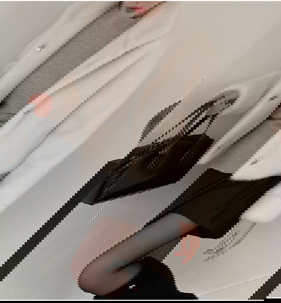 리리앤코 에포린즈 히든버튼 하이넥 퍼 자켓