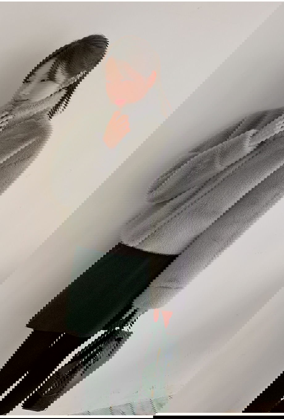 리리앤코 에포린즈 히든버튼 하이넥 퍼 자켓