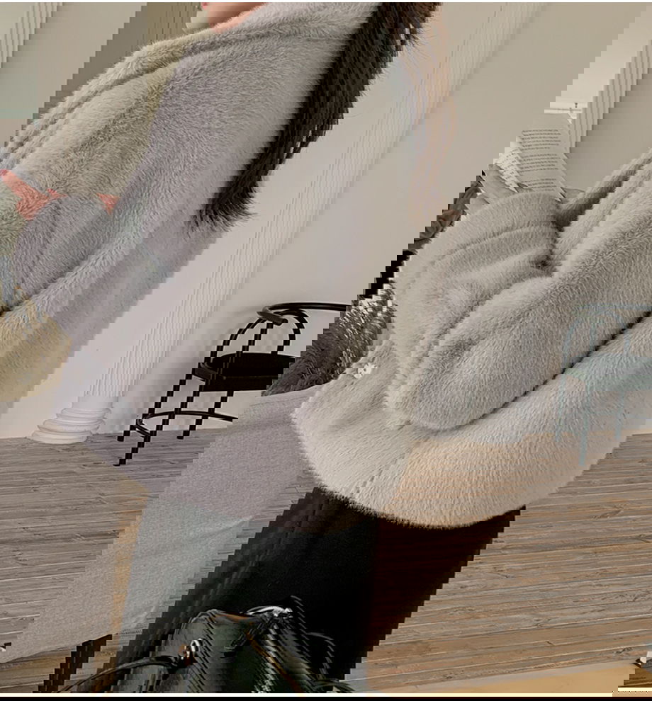 리리앤코 에포린즈 히든버튼 하이넥 퍼 자켓