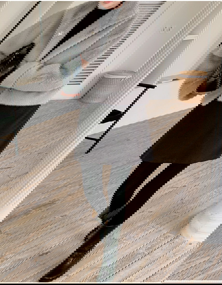 리리앤코 에포린즈 히든버튼 하이넥 퍼 자켓