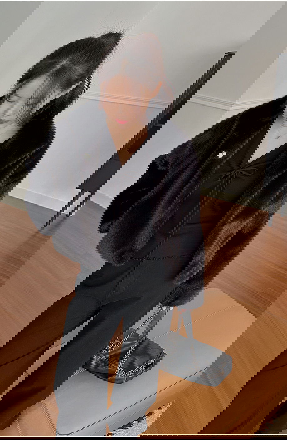 리리앤코 에포린즈 히든버튼 하이넥 퍼 자켓