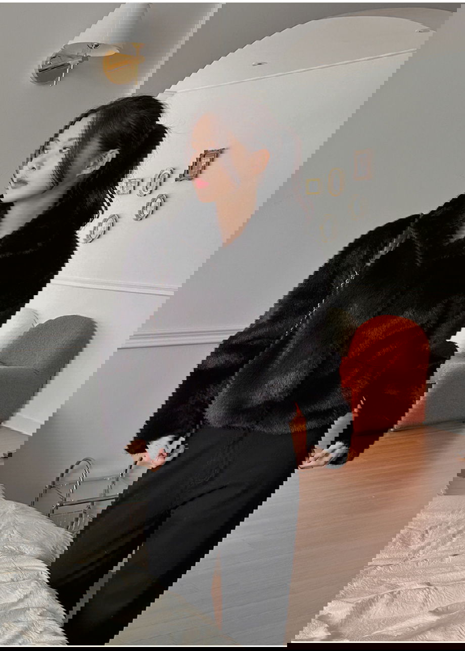 리리앤코 에포린즈 히든버튼 하이넥 퍼 자켓