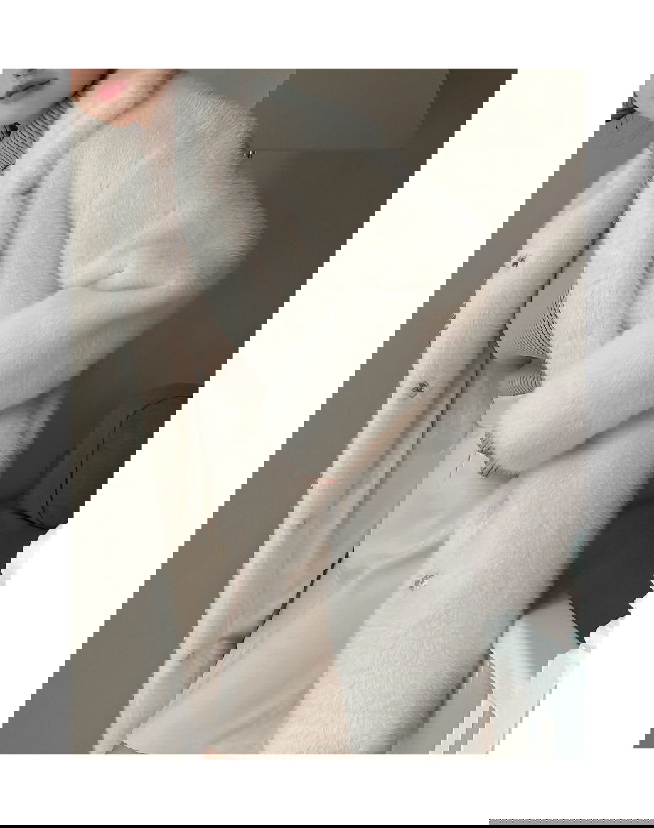 리리앤코 에포린즈 히든버튼 하이넥 퍼 자켓