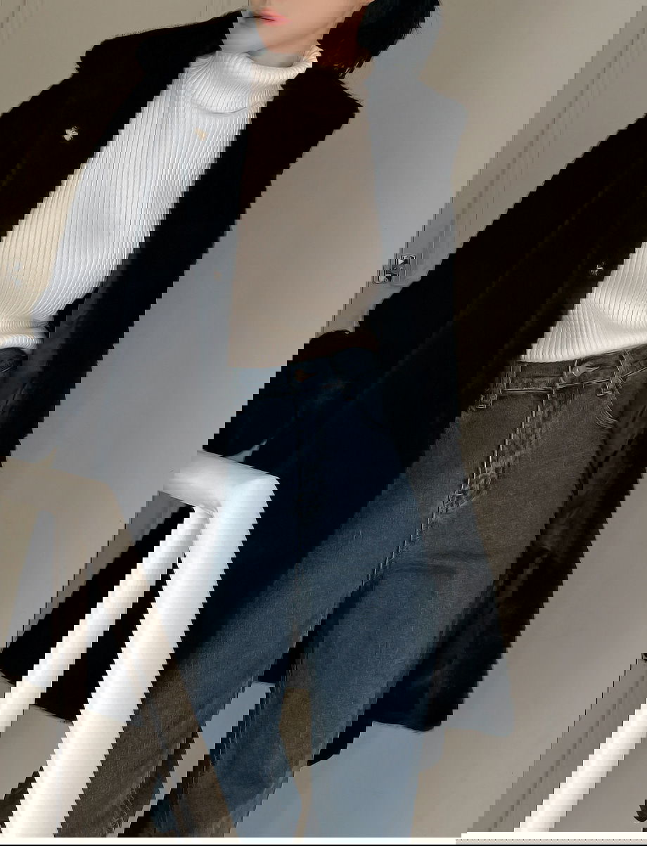 리리앤코 에포린즈 히든버튼 하이넥 퍼 자켓