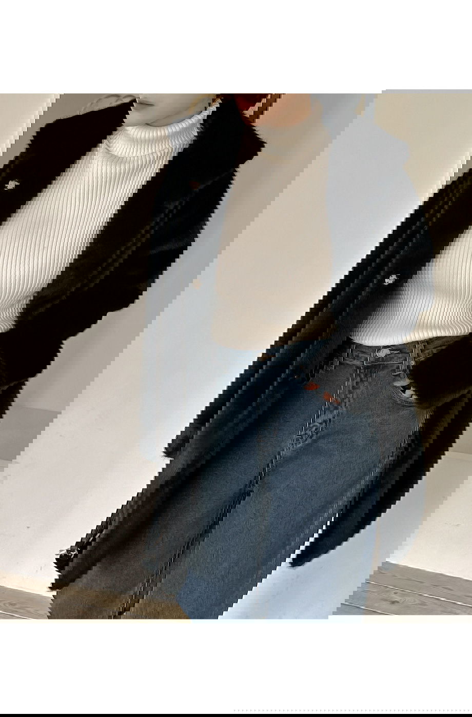 리리앤코 에포린즈 히든버튼 하이넥 퍼 자켓