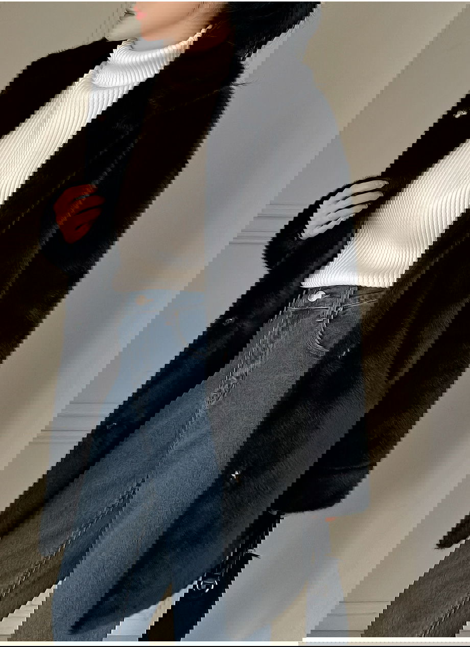 리리앤코 에포린즈 히든버튼 하이넥 퍼 자켓