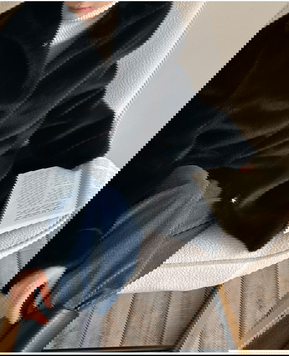 리리앤코 에포린즈 히든버튼 하이넥 퍼 자켓