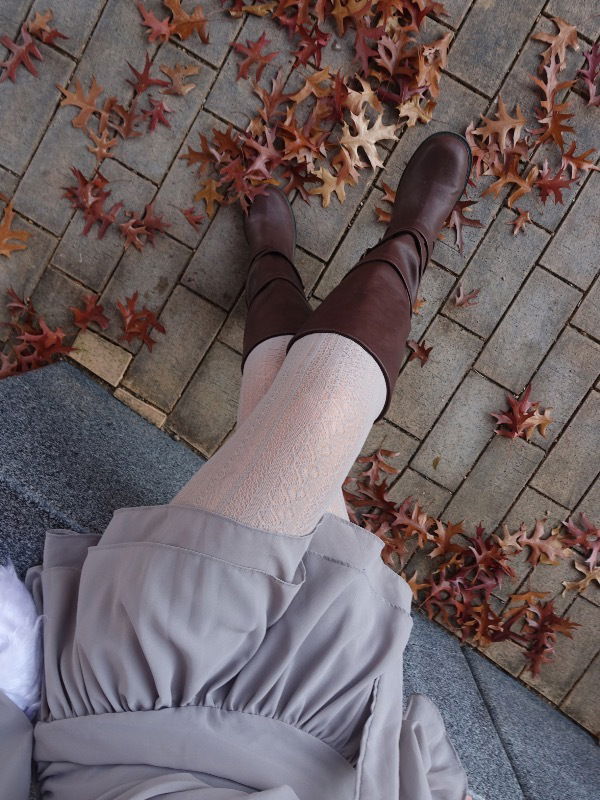 PUNCHING LACE STOCKING