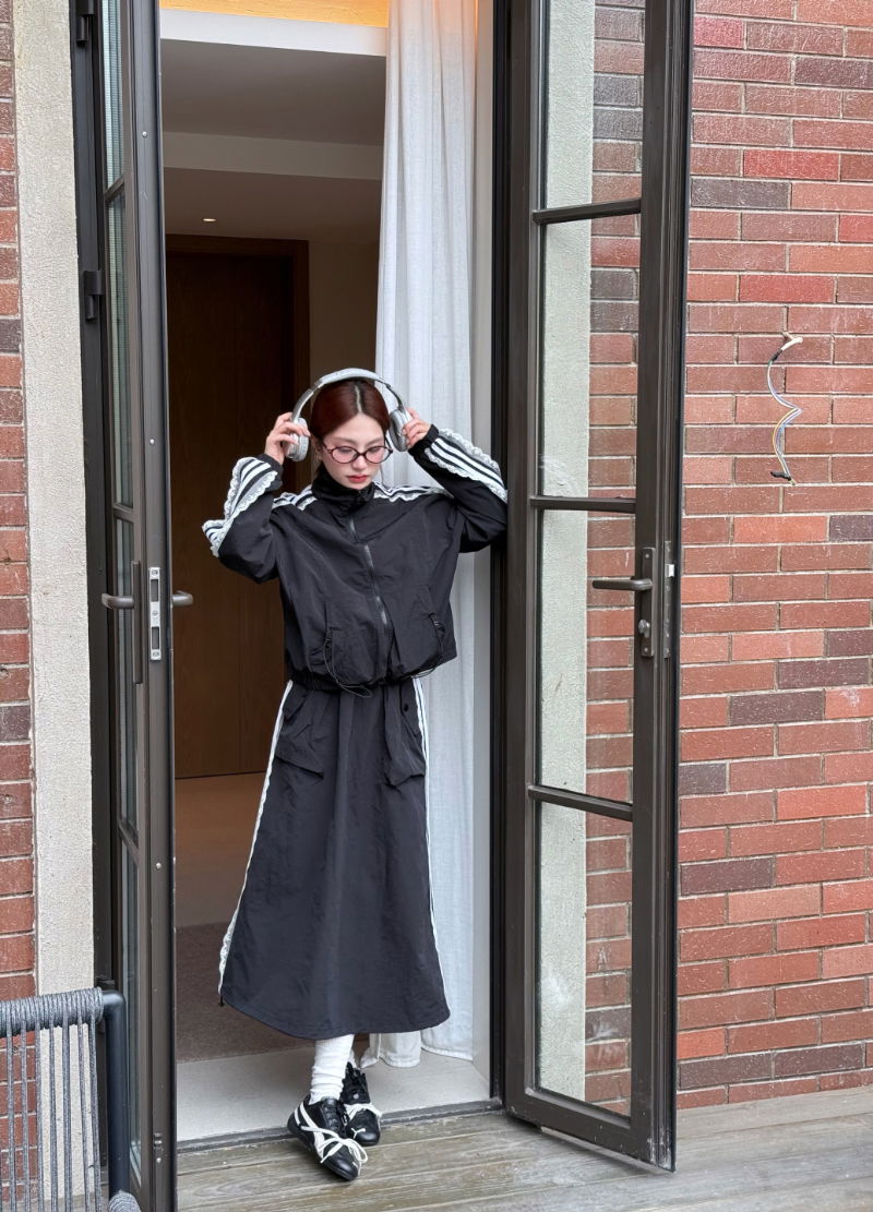 코트 모델 착용 이미지-S1L12