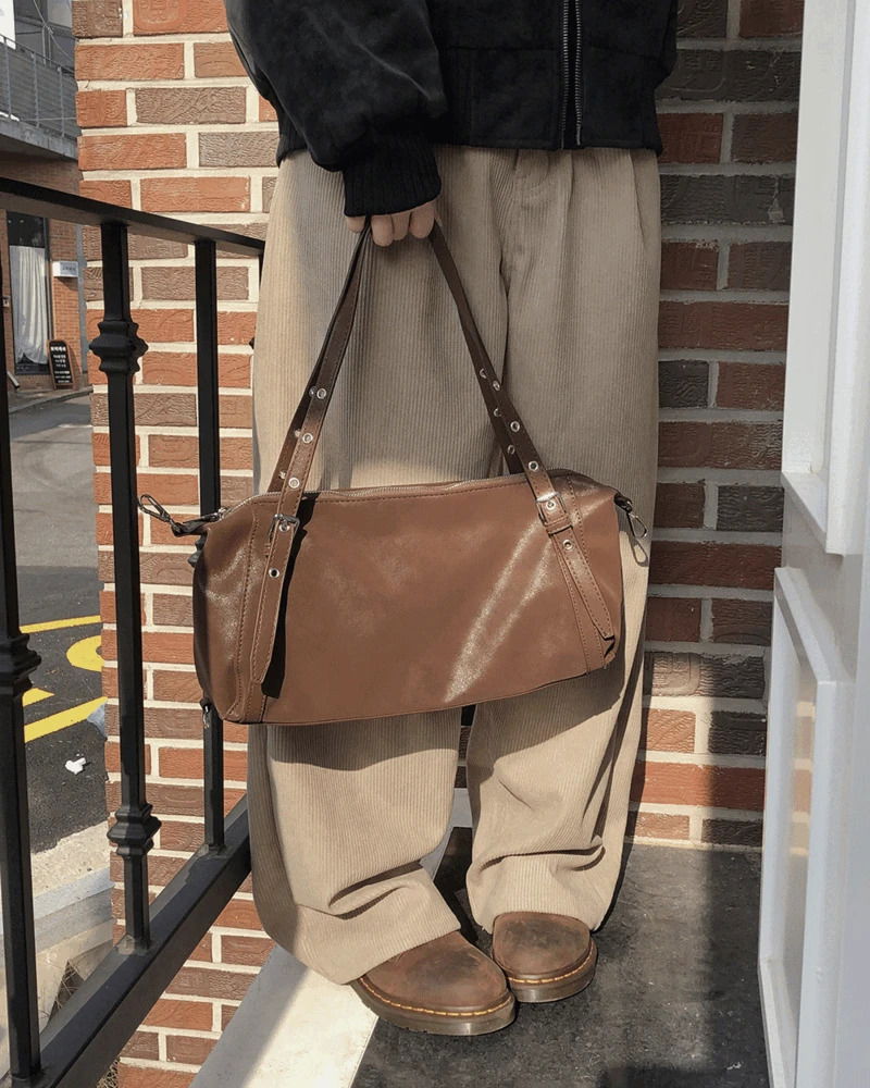 세아 아일렛 레더 숄더백