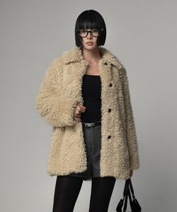 폼푸민 오버핏 카라 하프 퍼 자켓 Oversized Collar Half Fur Jacket