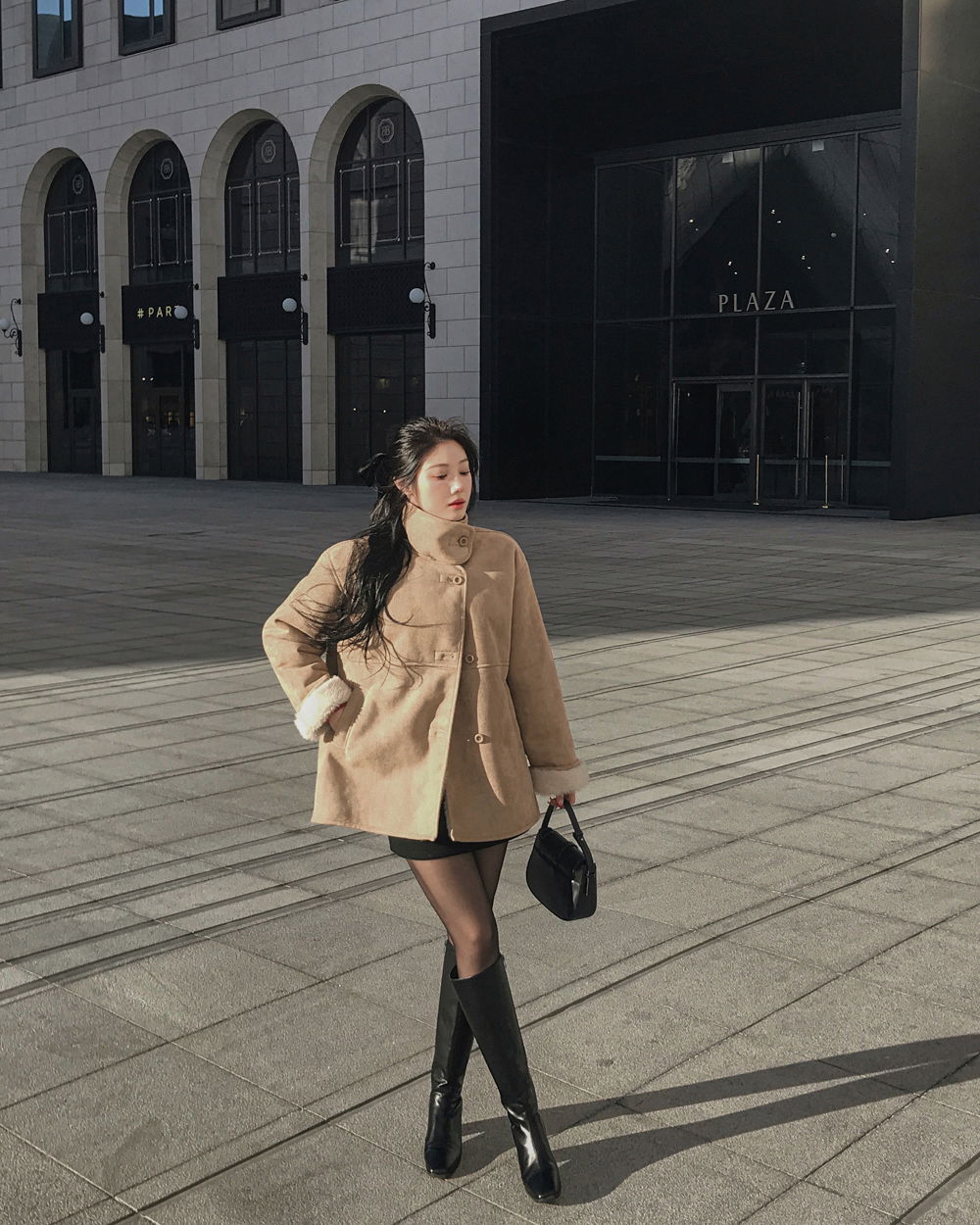 코트 모델 착용 이미지-S1L44