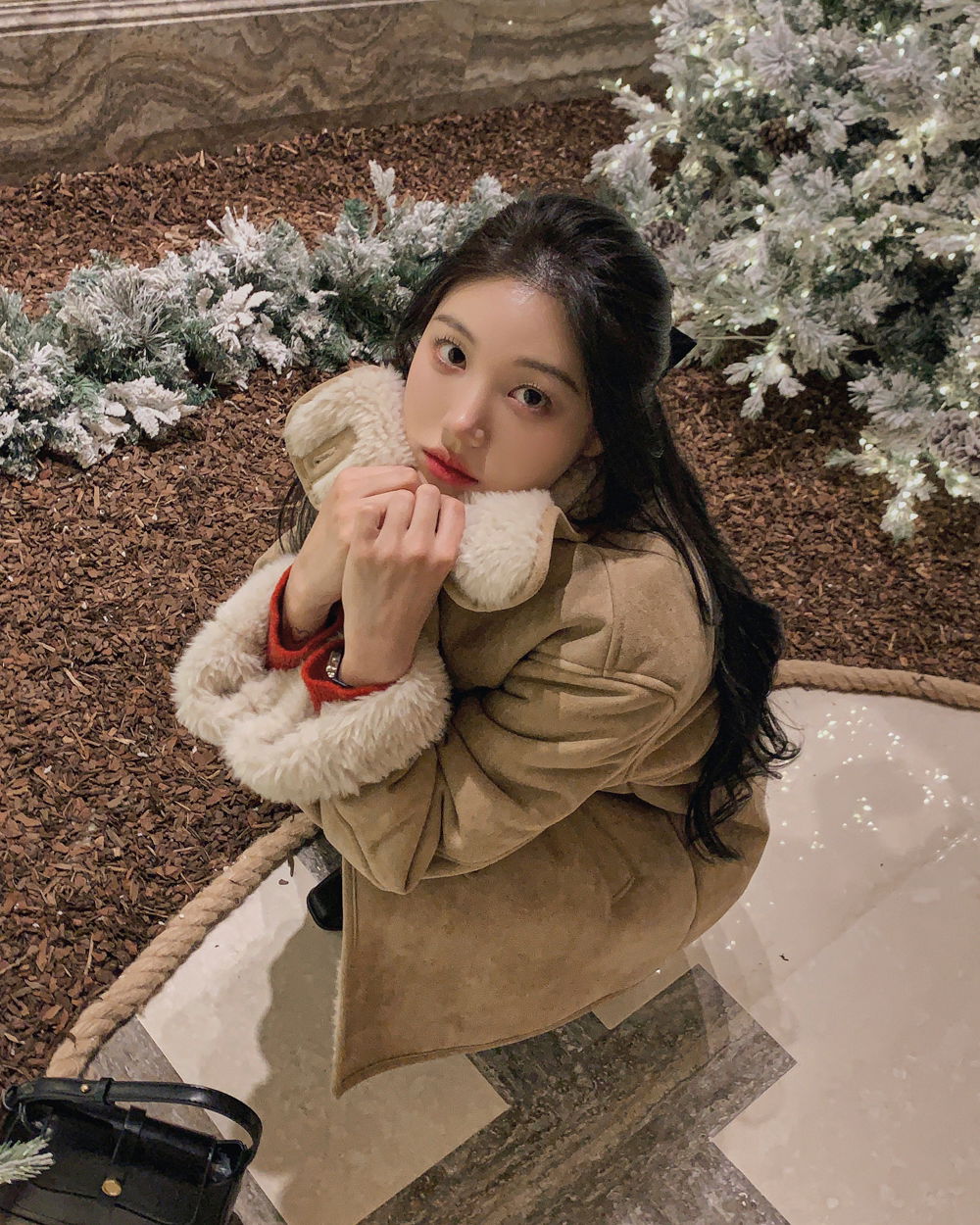 코트 모델 착용 이미지-S1L62