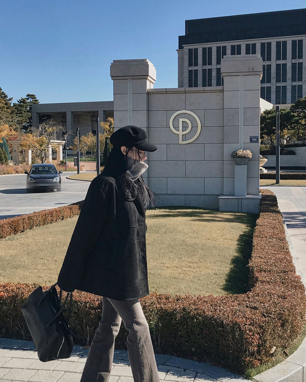 코트 모델 착용 이미지-S1L132