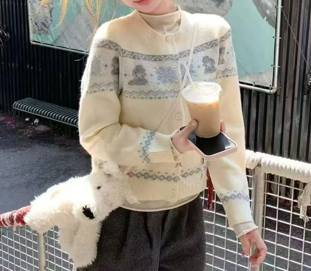 카디건 모델 착용 이미지-S1L13