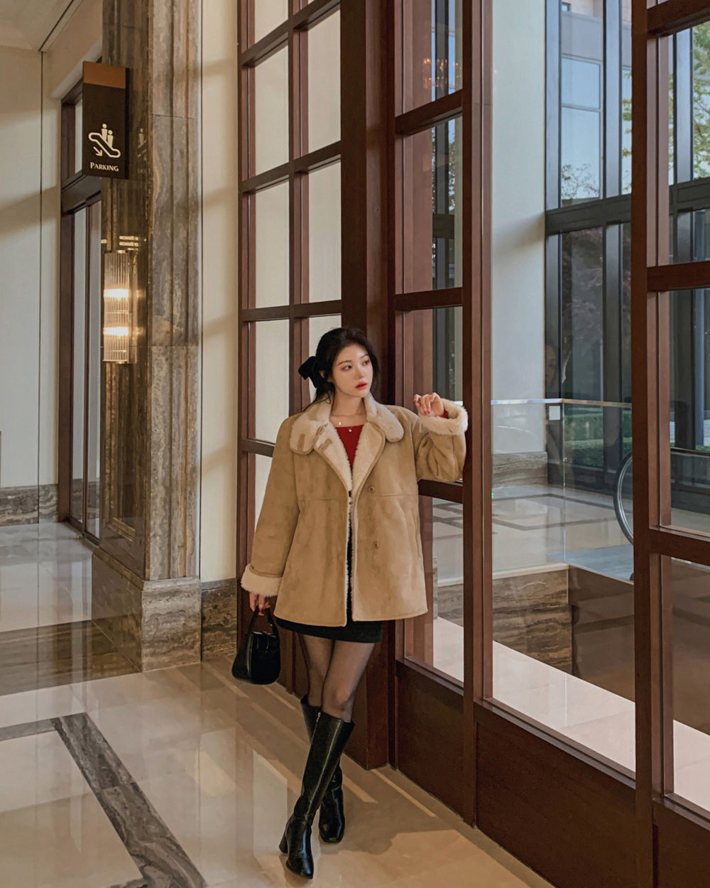 긴팔 티셔츠 모델 착용 이미지-S1L100