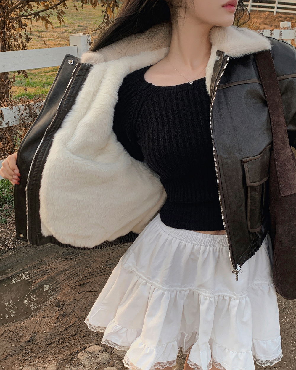 긴팔 티셔츠 모델 착용 이미지-S1L133