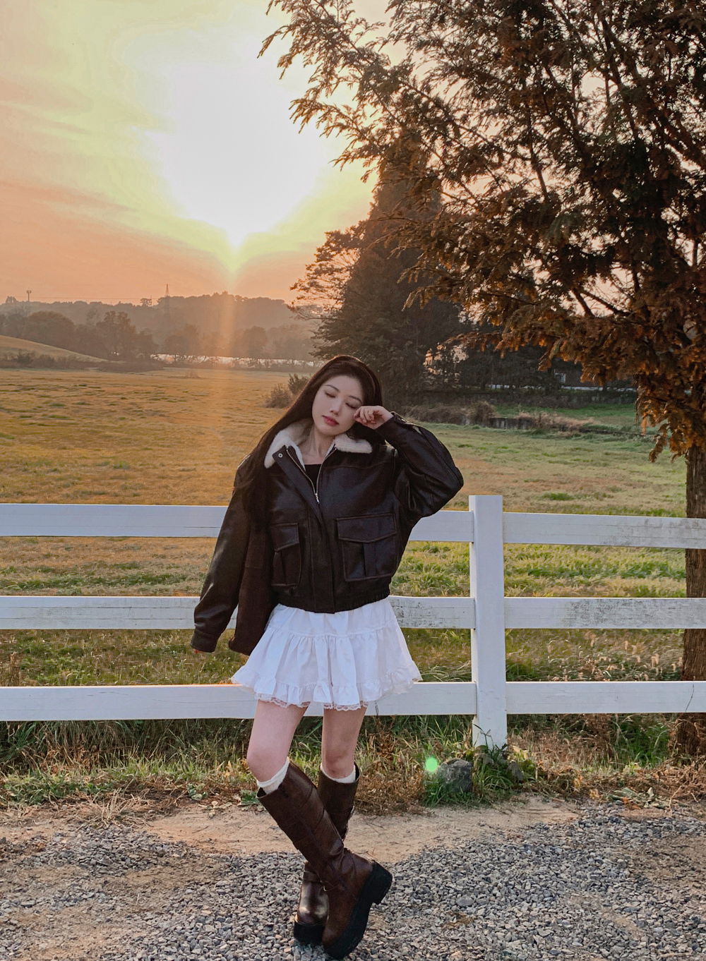 긴팔 티셔츠 모델 착용 이미지-S1L135