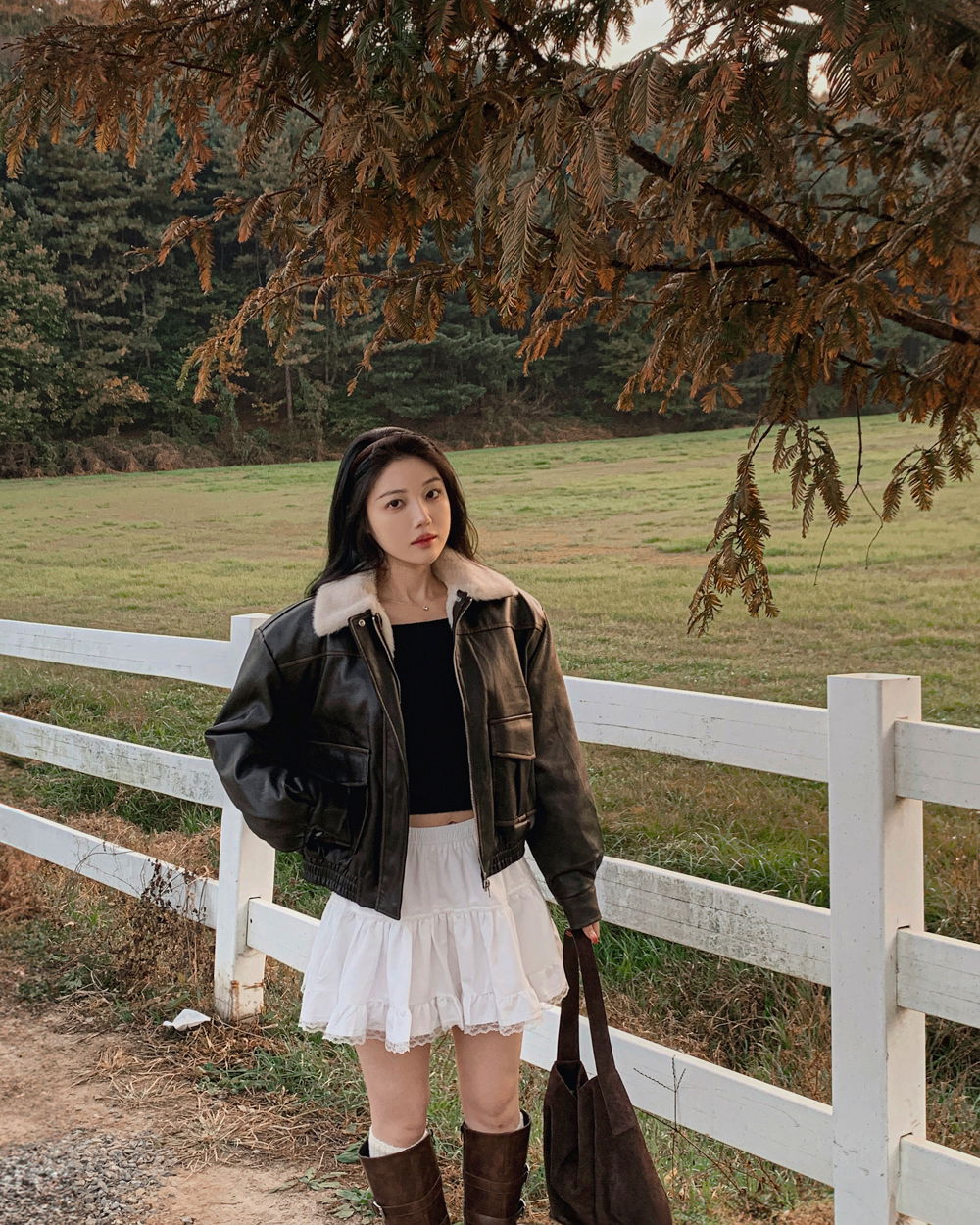 긴팔 티셔츠 모델 착용 이미지-S1L142