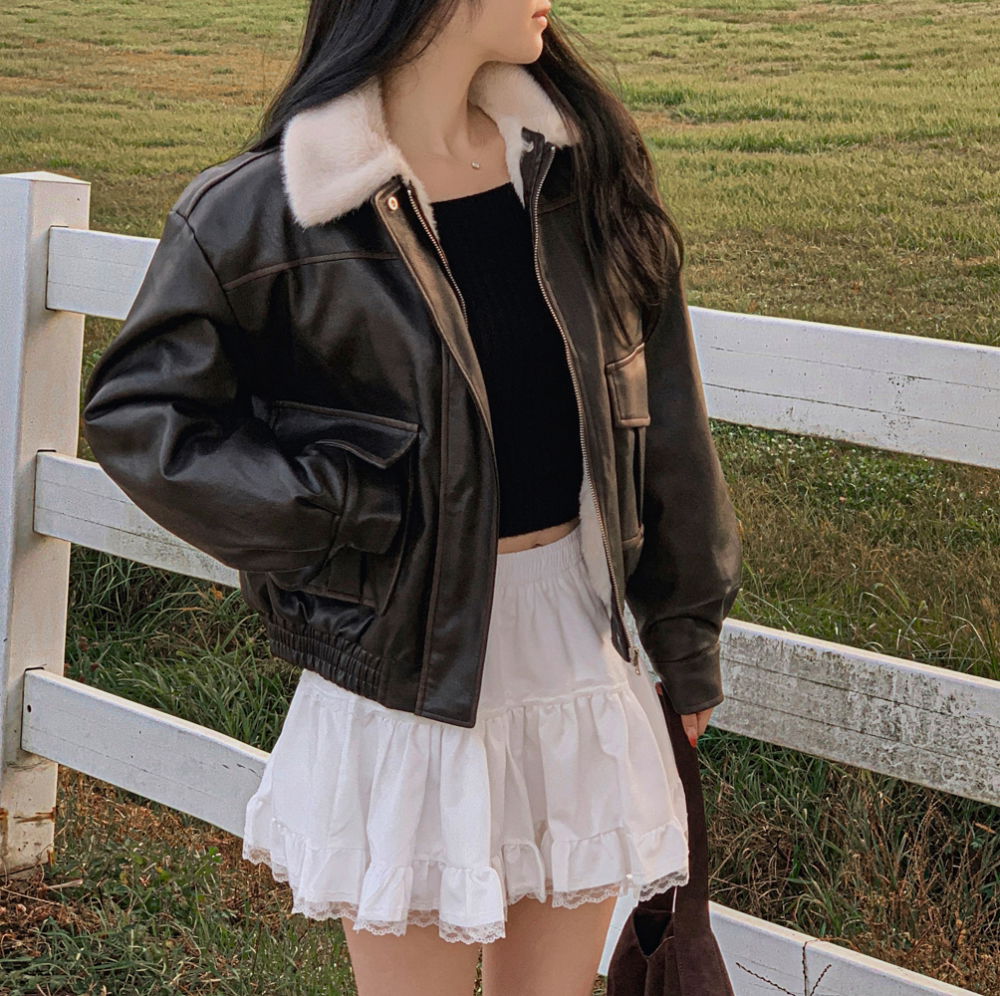 긴팔 티셔츠 모델 착용 이미지-S1L144