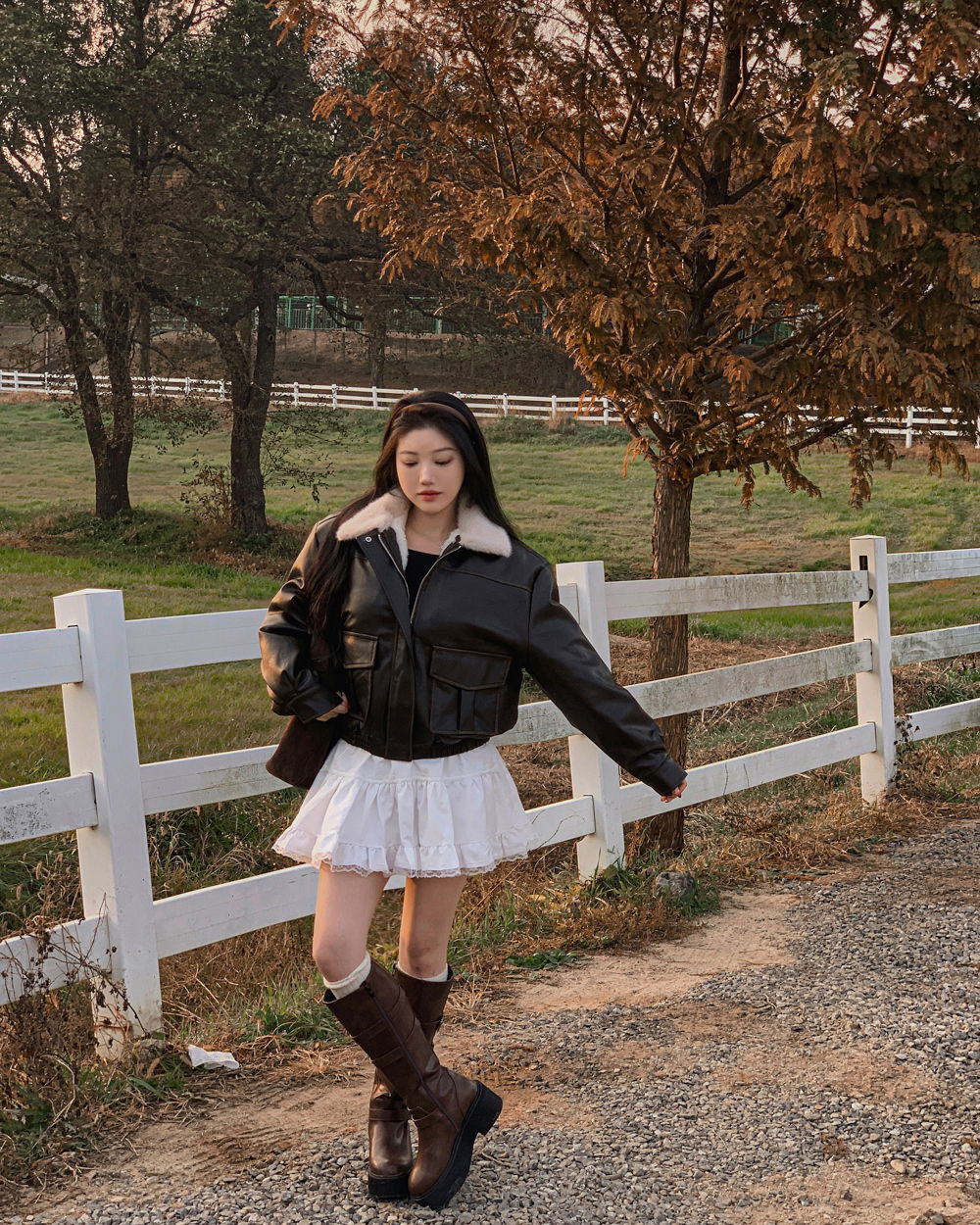 긴팔 티셔츠 모델 착용 이미지-S1L157