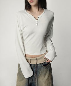 오또티 베이직 헨리넥 버튼 긴팔 티셔츠 Basic Henley Button Long Sleeve T-Shirt