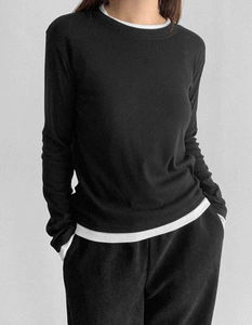 層次感配色圓領長袖T恤