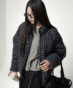 格紋高領短版絎縫羽絨外套