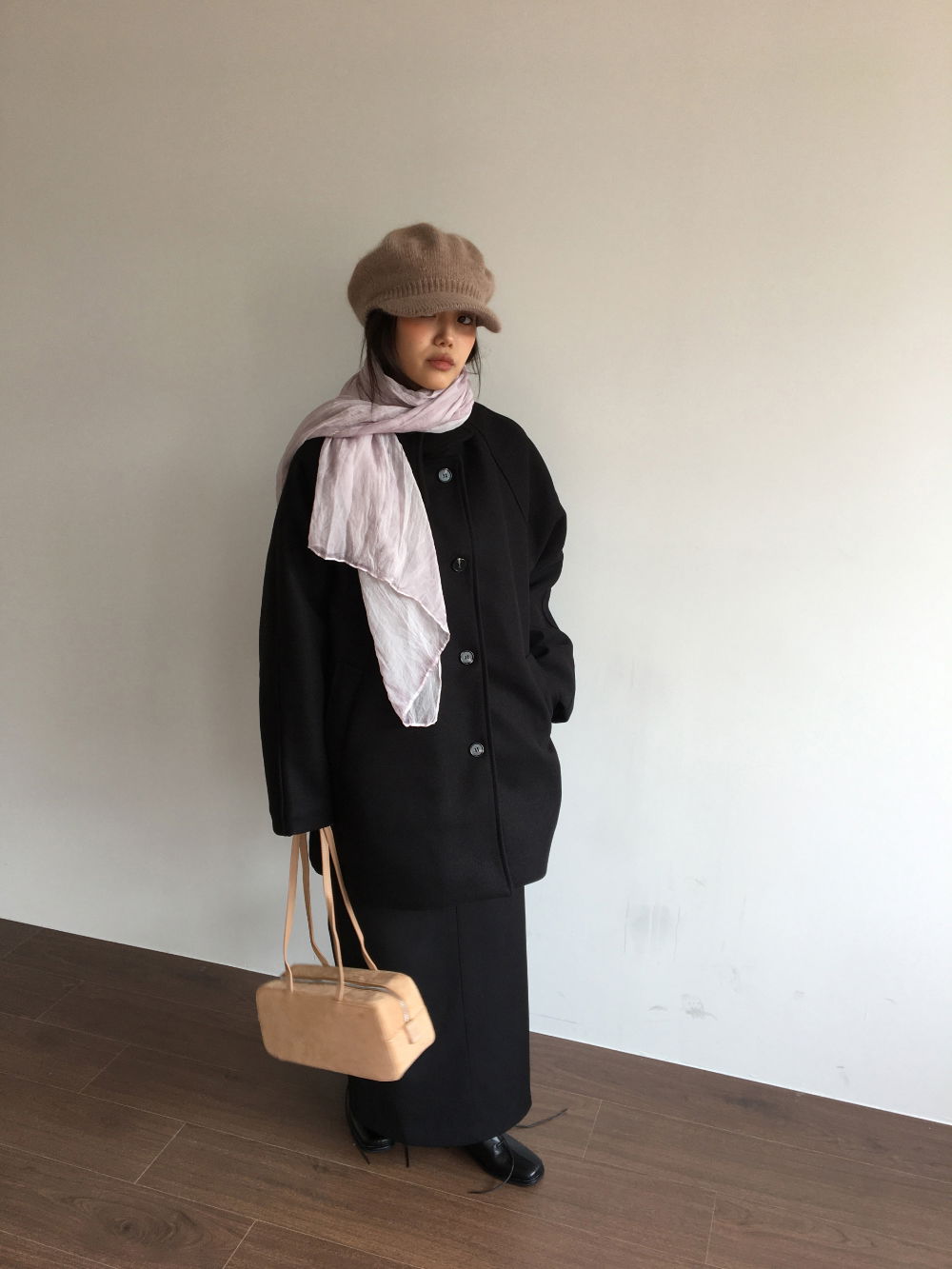 모자 모델 착용 이미지-S2L56