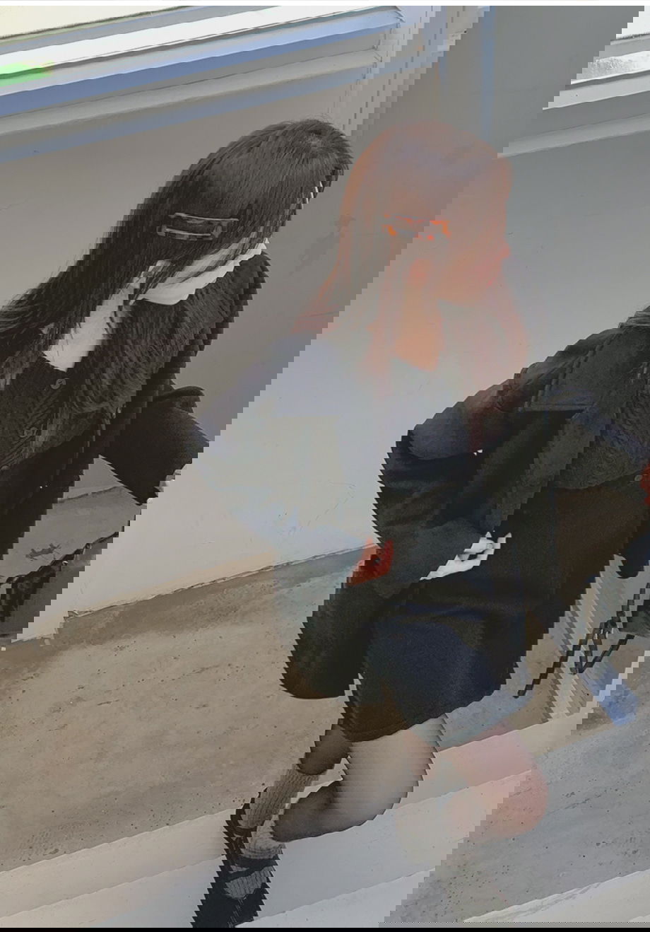 리리앤코 블디르닝 울 니트 브이넥 미니 원피스