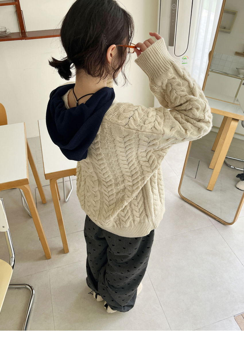 긴팔 티셔츠 모델 착용 이미지-S1L14