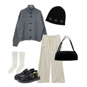 Winter,Shoulderbags,Boots,Sweater,Date,Comfy,cozy,knit,cardigan,black,gray 코디
