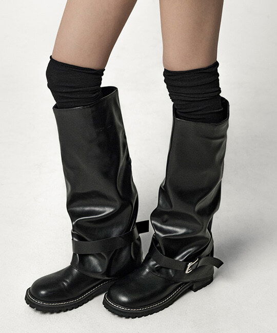 Buckle Pleated Long Boots