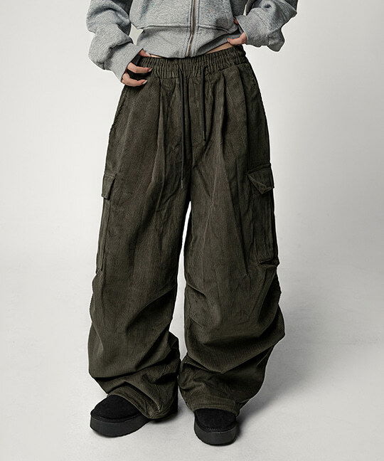 打褶寬鬆多功能工裝長褲