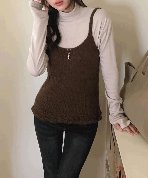 ダーズビーモヘアニットビスティエ