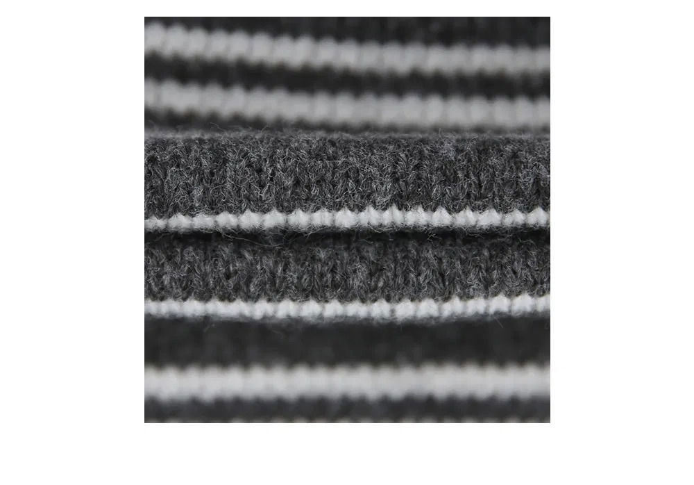 long sleeved tee detail image-S1L69