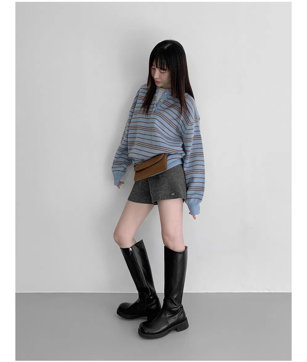 long sleeved tee model image-S1L52