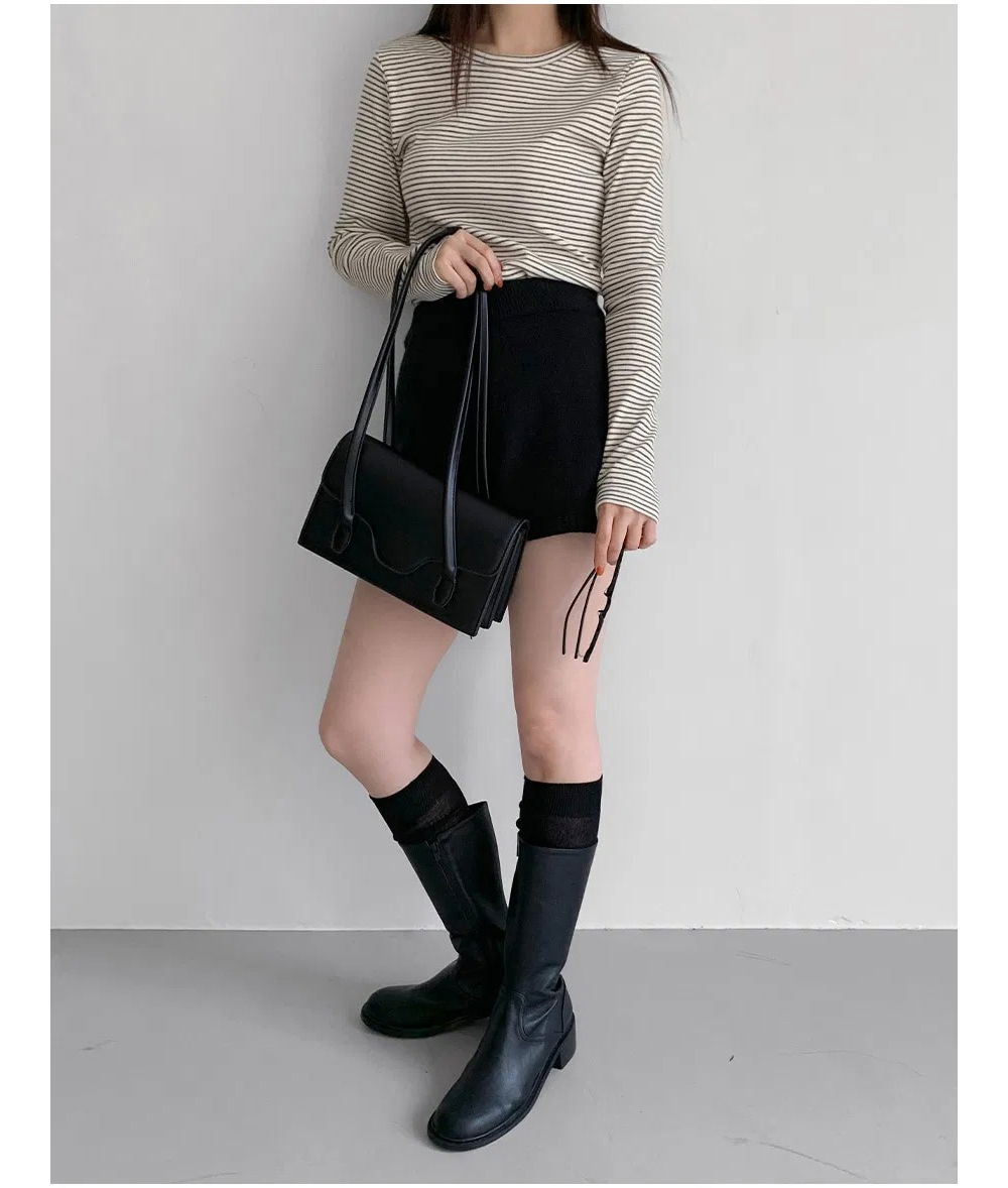 長袖Tシャツ モデル画像-S1L27